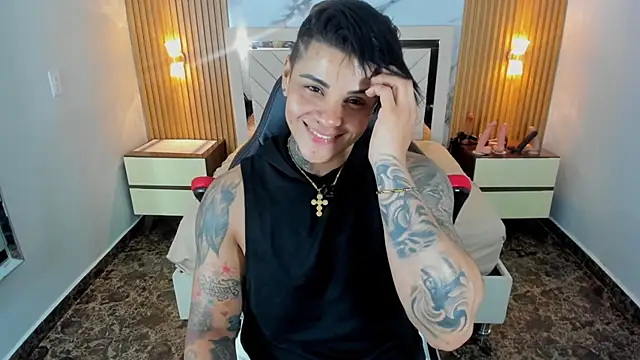KAROLLJONES1 live