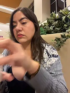 Iam__Cristal live