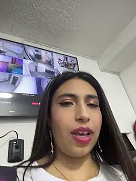 TAMMYBLACKK live