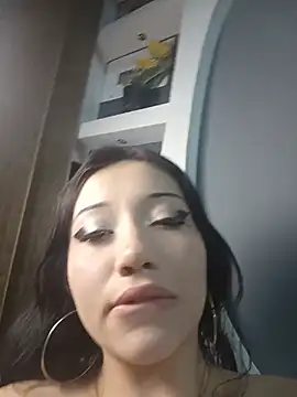 BarbieBonnet live