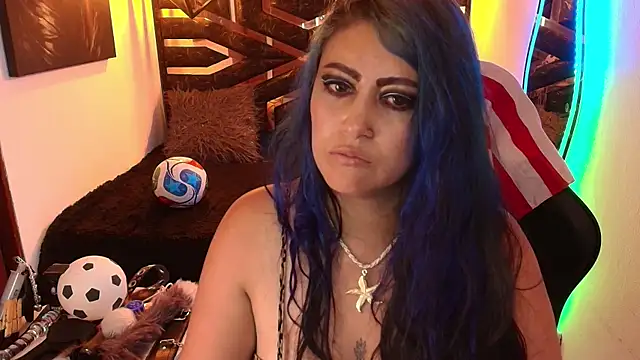 scarleth_blue live