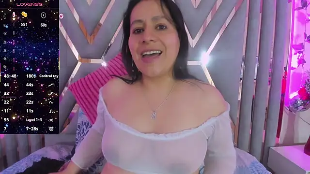 adri_rivera live