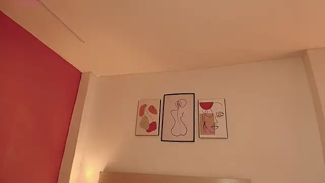 Meganlux1 live