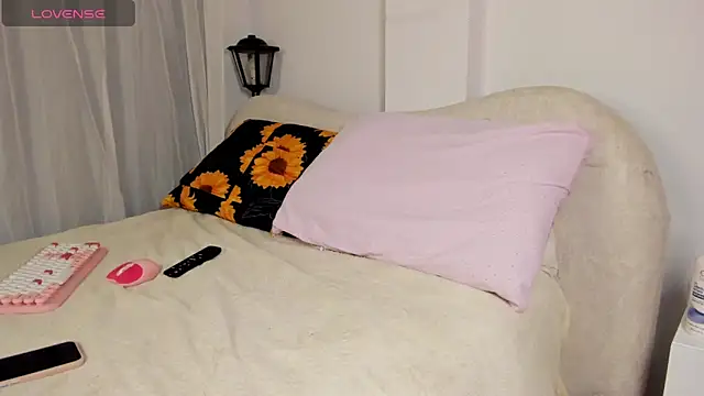 karla_charlovy live