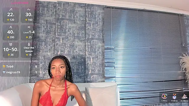 NathalyLeen live