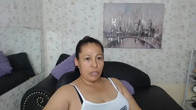 mature_martina live