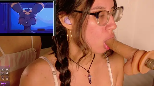 CoralineSanchez live