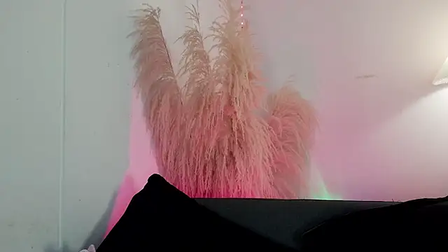 mia_roux1 live