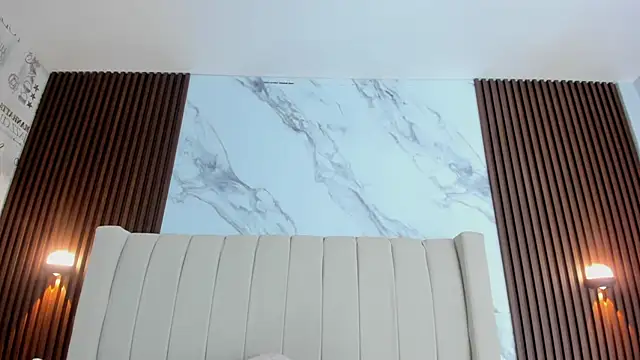 LUCIA_KHAN live