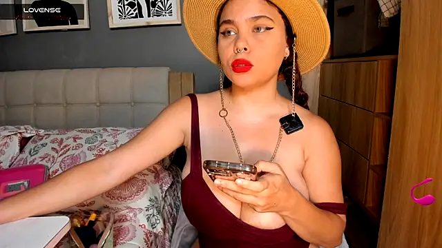 Bloom_Noor live