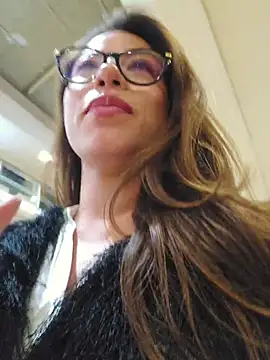 Karen_San_Miguel live