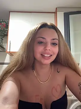 Noeliagglow live