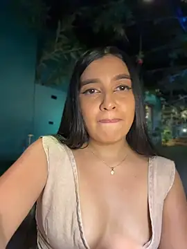 HaileyBieber_ live