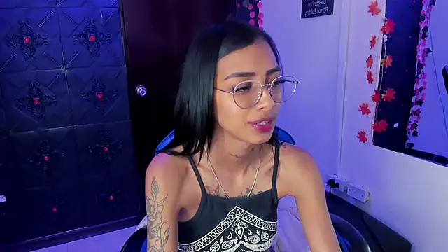 KarlaSlutSkinny__ live