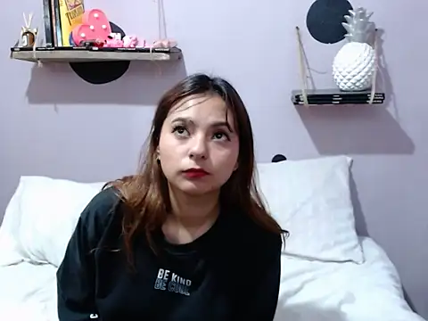 Kitana_kitty live