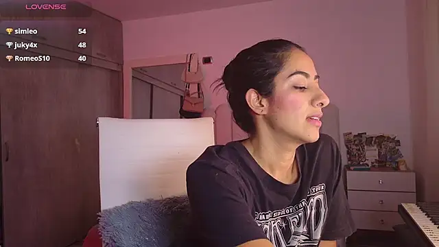 Brown_skin11 live
