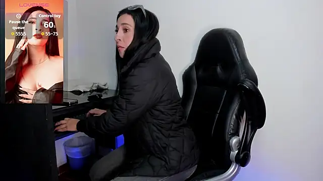 Bella_williamss_ live