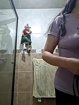 Lauryn_Jones live