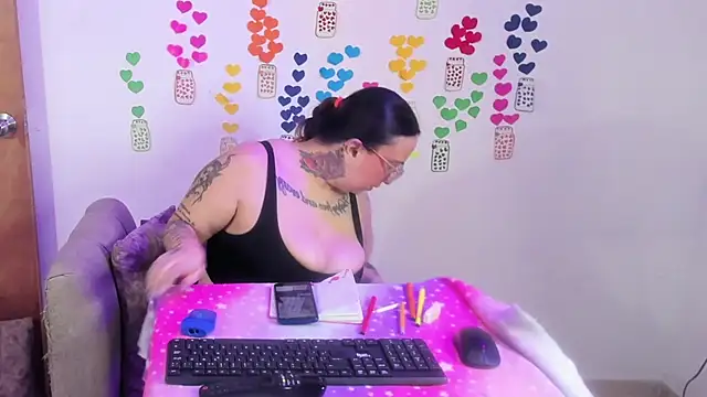 MiaYMolly live