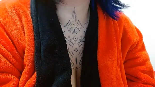 vaholiver live