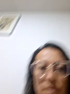 Lauryn_Jones live