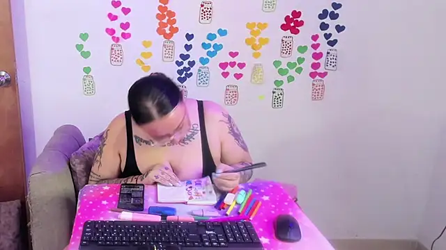 MiaYMolly live