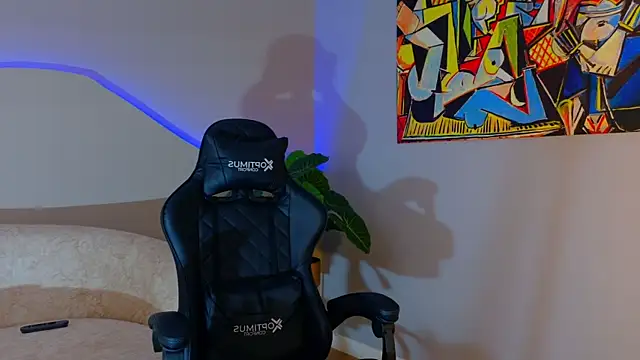 KAYLA_BATISTA live