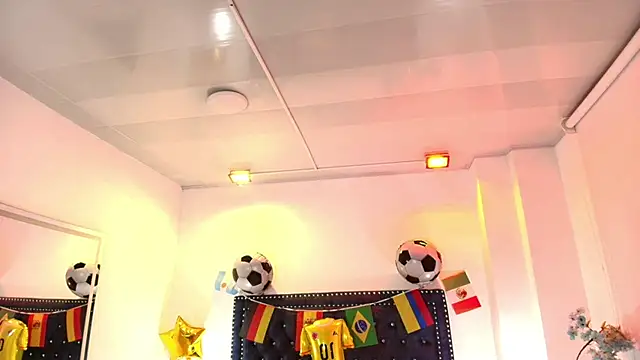 Gabriela_milani live