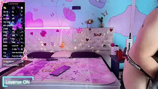 Zaly_mature live