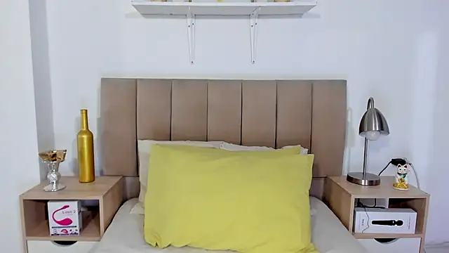 Zoe_Gruber live