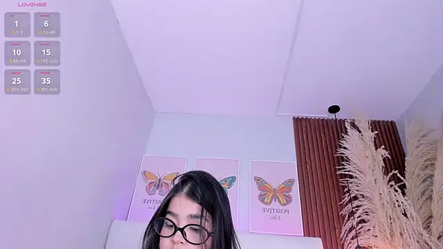 susie_thomsonn live