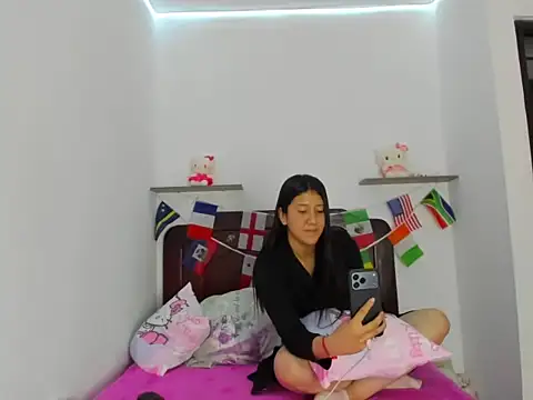Karla_pretty9 live