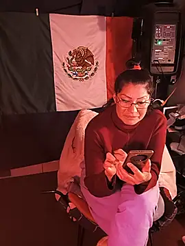 LaInsaciableIntensa live