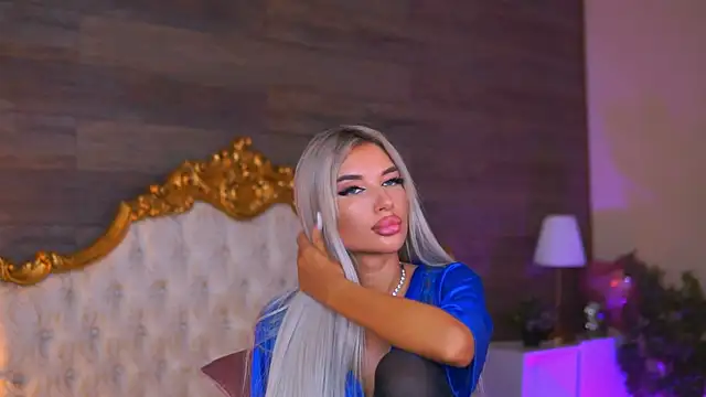 Juicy_Jessye live