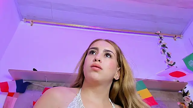 Natasha-Adams live