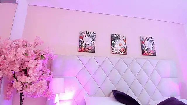 salome_saenz__ live
