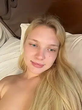 AmmyHot live