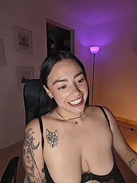 helena_smith live