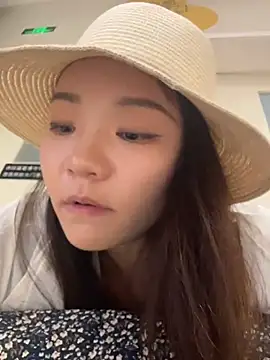 xiaochengzi505 live