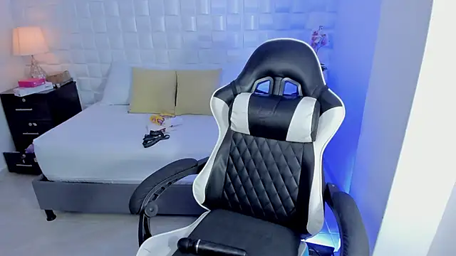anny_rouse24 live
