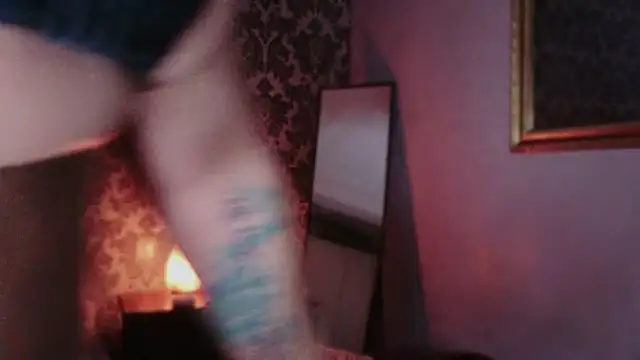 Latina_BigBoobs live