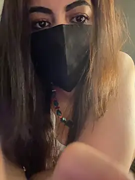 Hot-Sarah-arab live