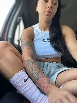 JulliaVegas live