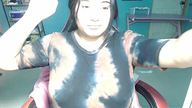 Hilarybunnyy live