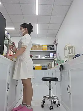HinaLovely live
