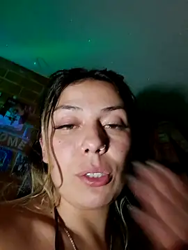 Sweel_Leyva18 live