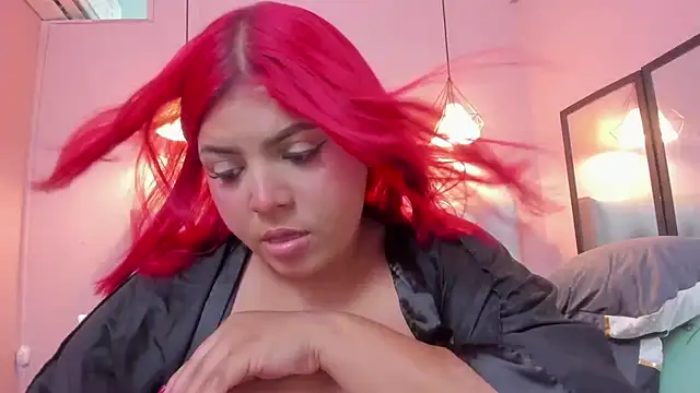 neferet_opal live