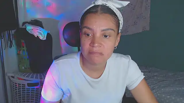 shayna_cute live