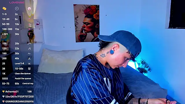 ZuryRamirez_ live