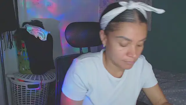 shayna_cute live
